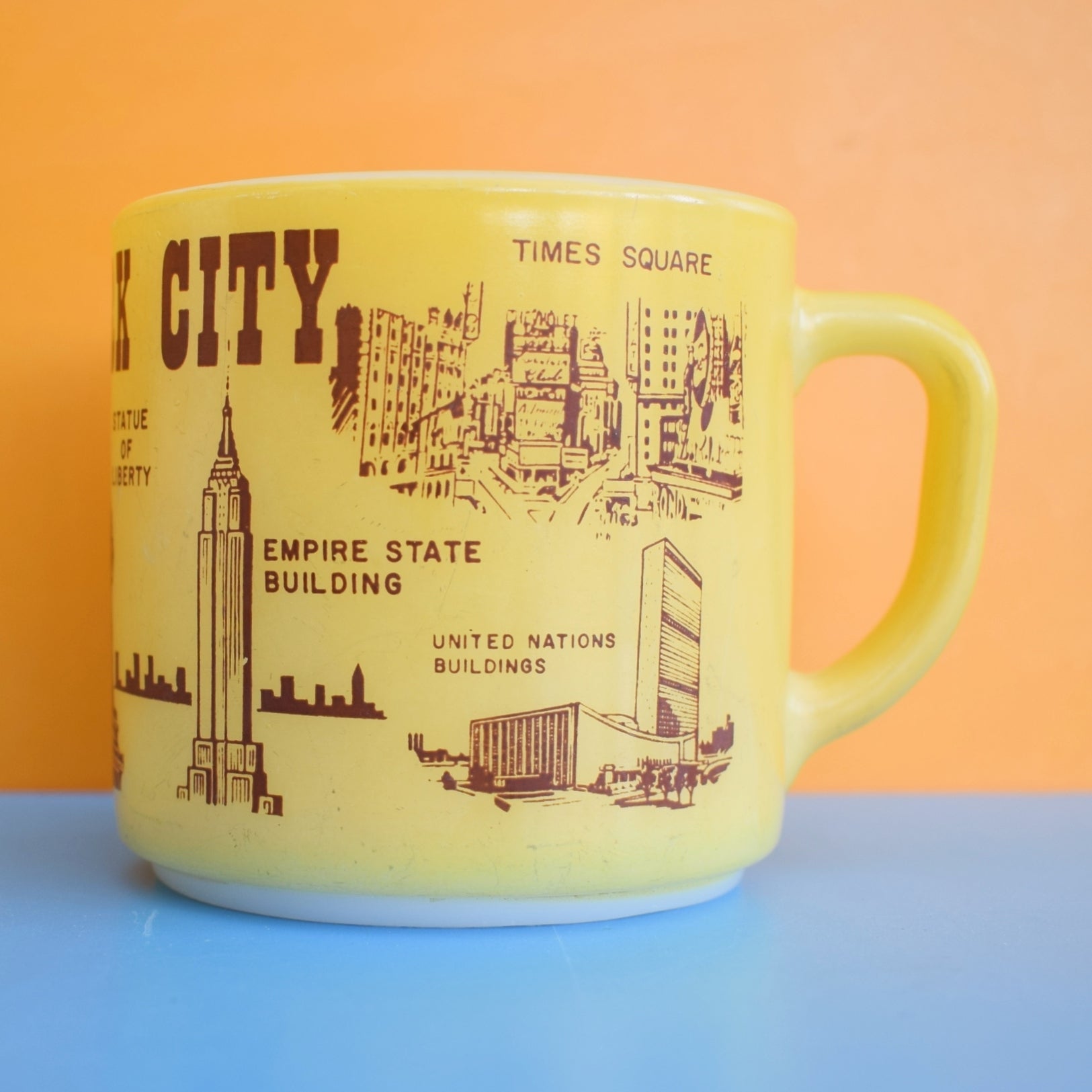 Vintage 1970s Mug - Federal Glass USA - Pyrex - New York by Vintage