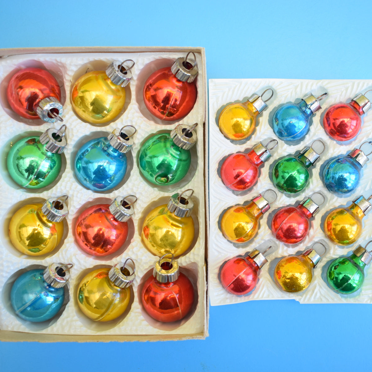 Vintage Small / Tiny 1970s Glass German Christmas Baubles / Decorations - Boxed