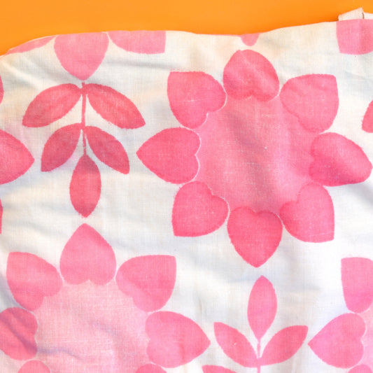 Vintage 1960s Flower Power Tea Cosy - Pink