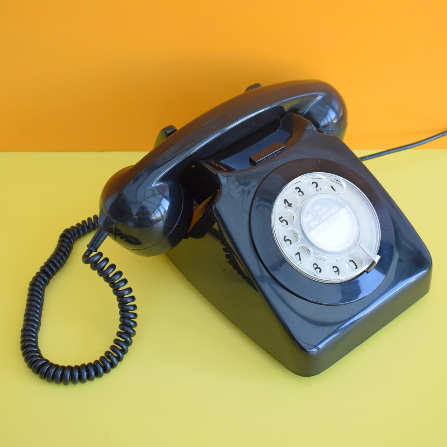 Vintage 1970s GPO Phone - Fully Working - Black