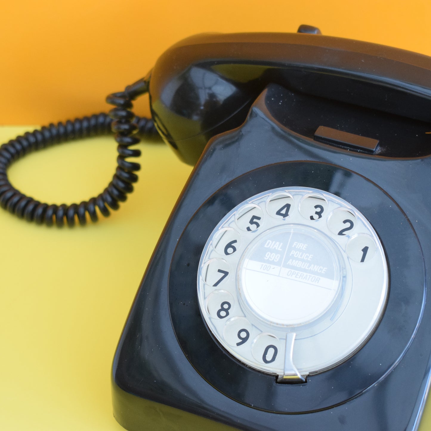 Vintage 1970s GPO Phone - Fully Working - Black