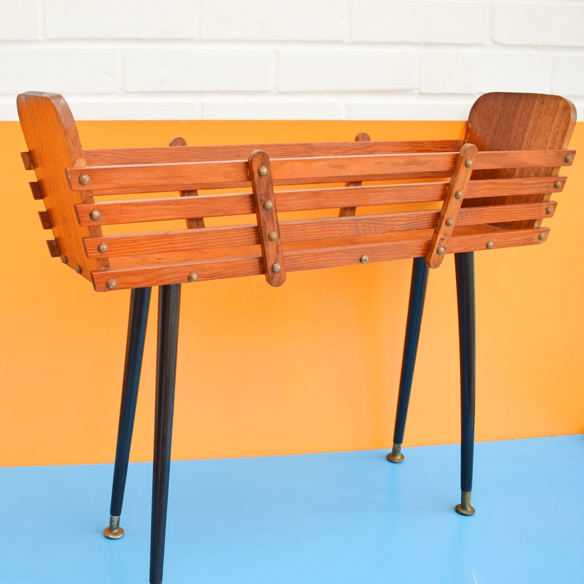 Vintage 1950s Long Teak Planter - Screw In Legs by Pineapple Retro