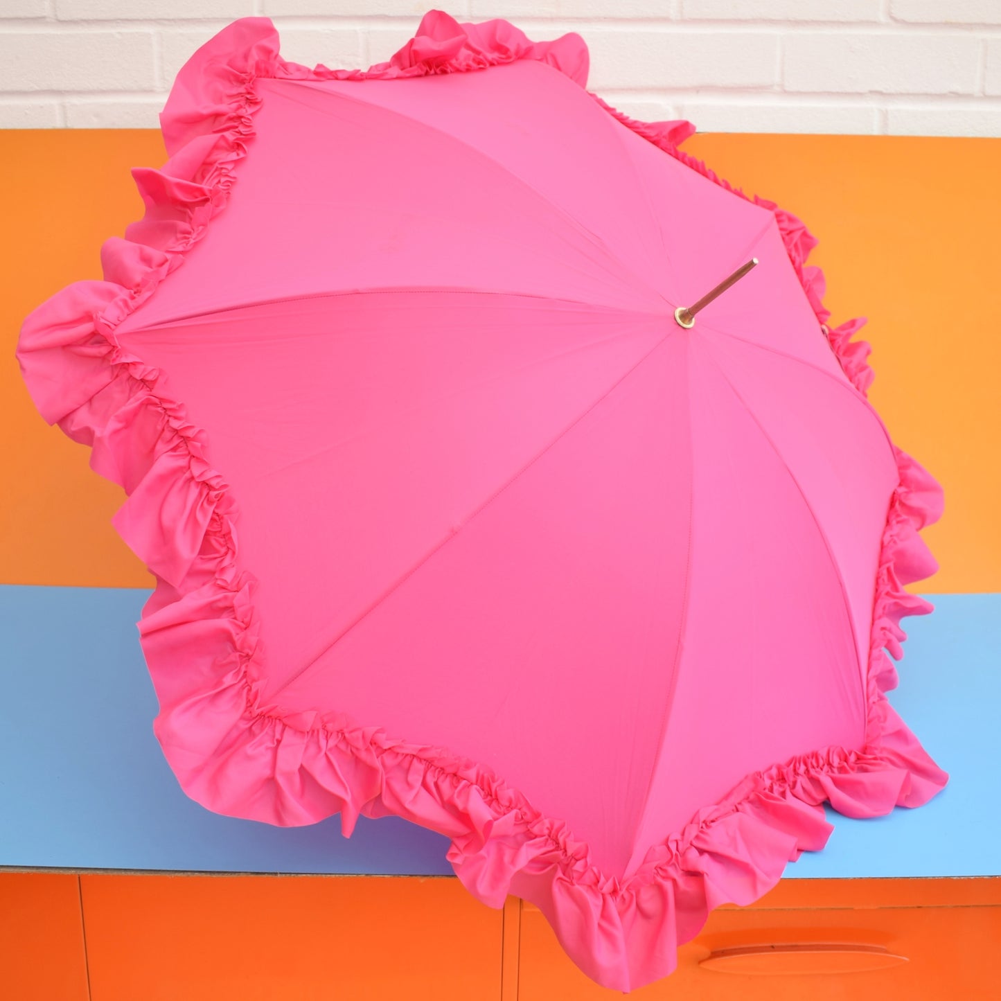 Vintage 1960s Umbrella / Parasol - Frilled - Pink