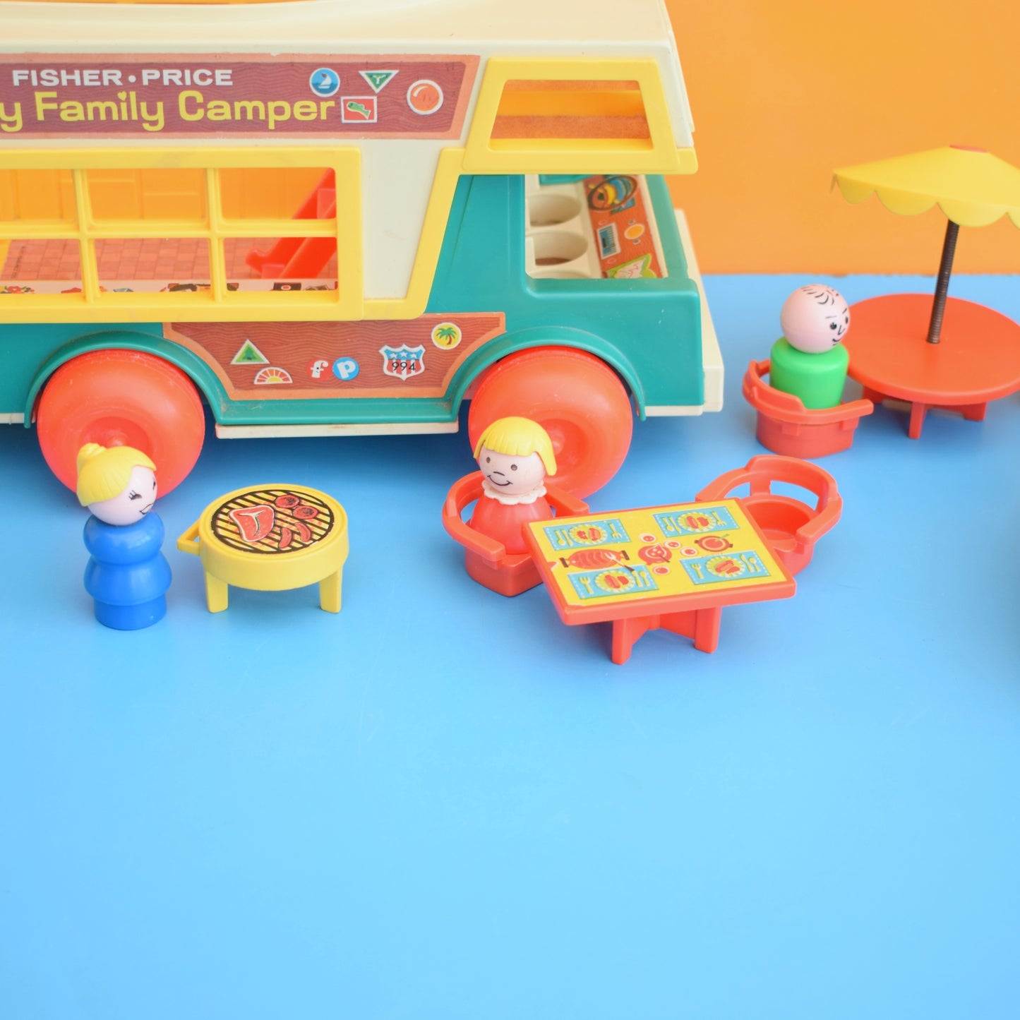 Vintage 1980s Fisher Price - Play Family Camper .