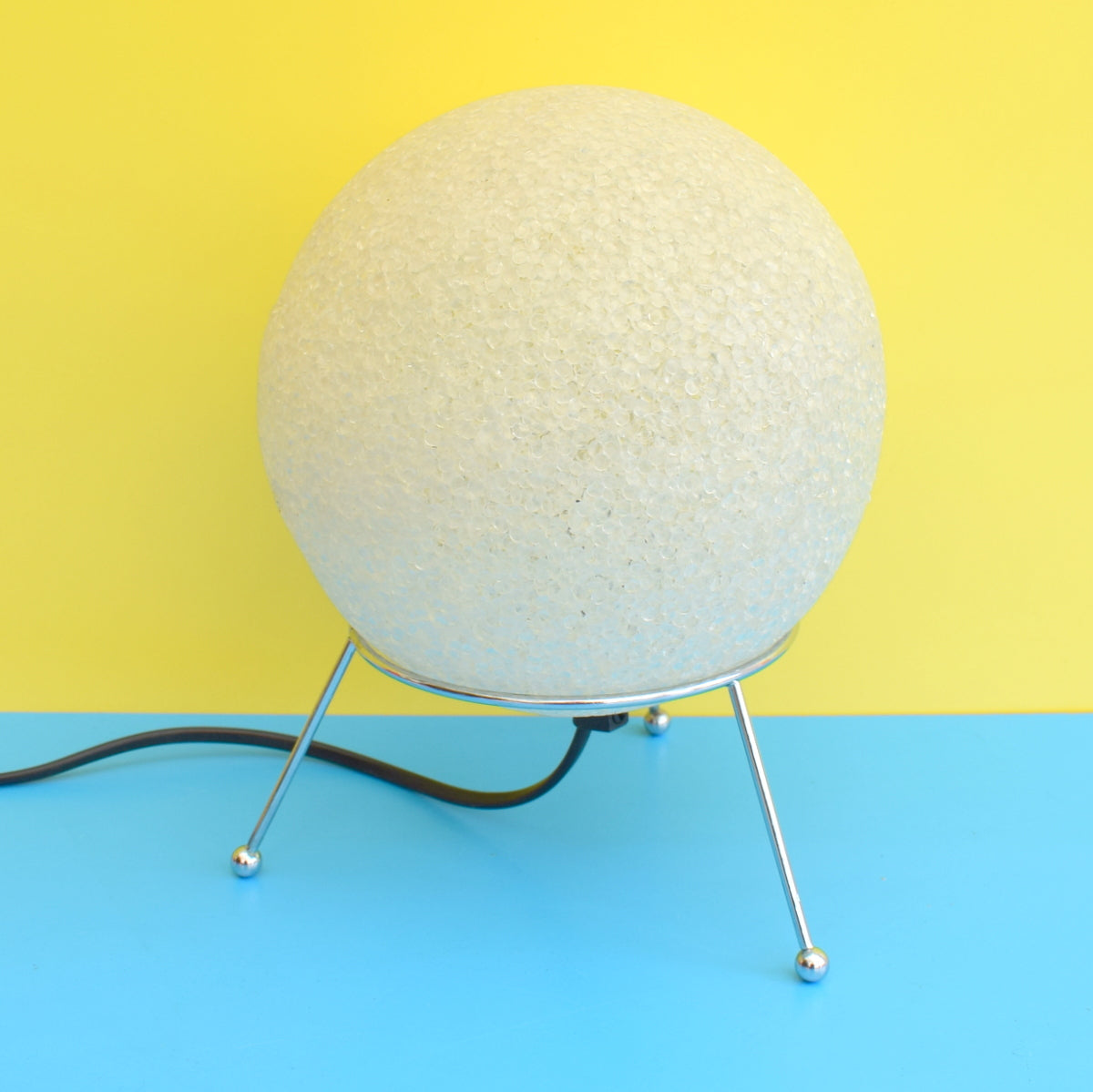 Vintage 1990s Plastic / Metal Lamp - Atomic Ball