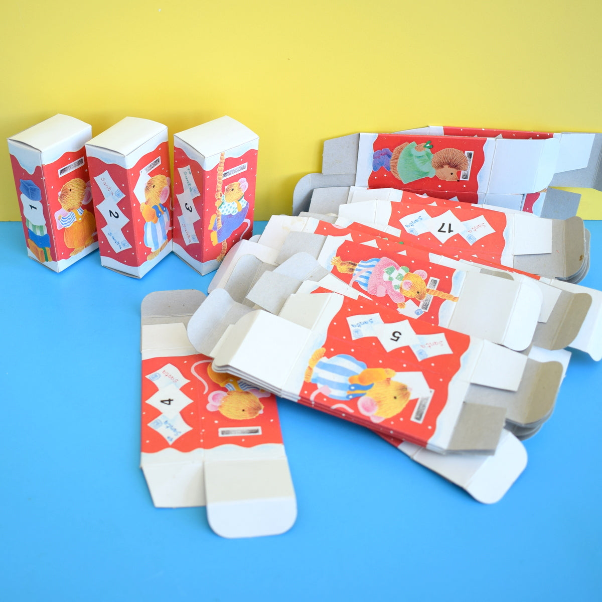 Vintage 1980s Card Box Alternative Advent Calendar - Christmas x24 - kitsch Animals