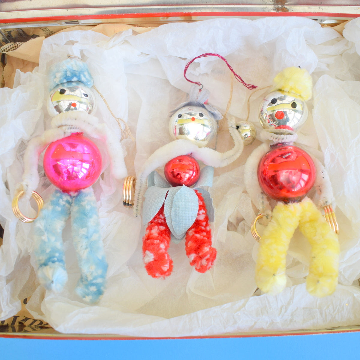 Vintage 1950s Pipe Cleaner People / Glass Christmas Decorations x3 - In Vintage Christmas tin