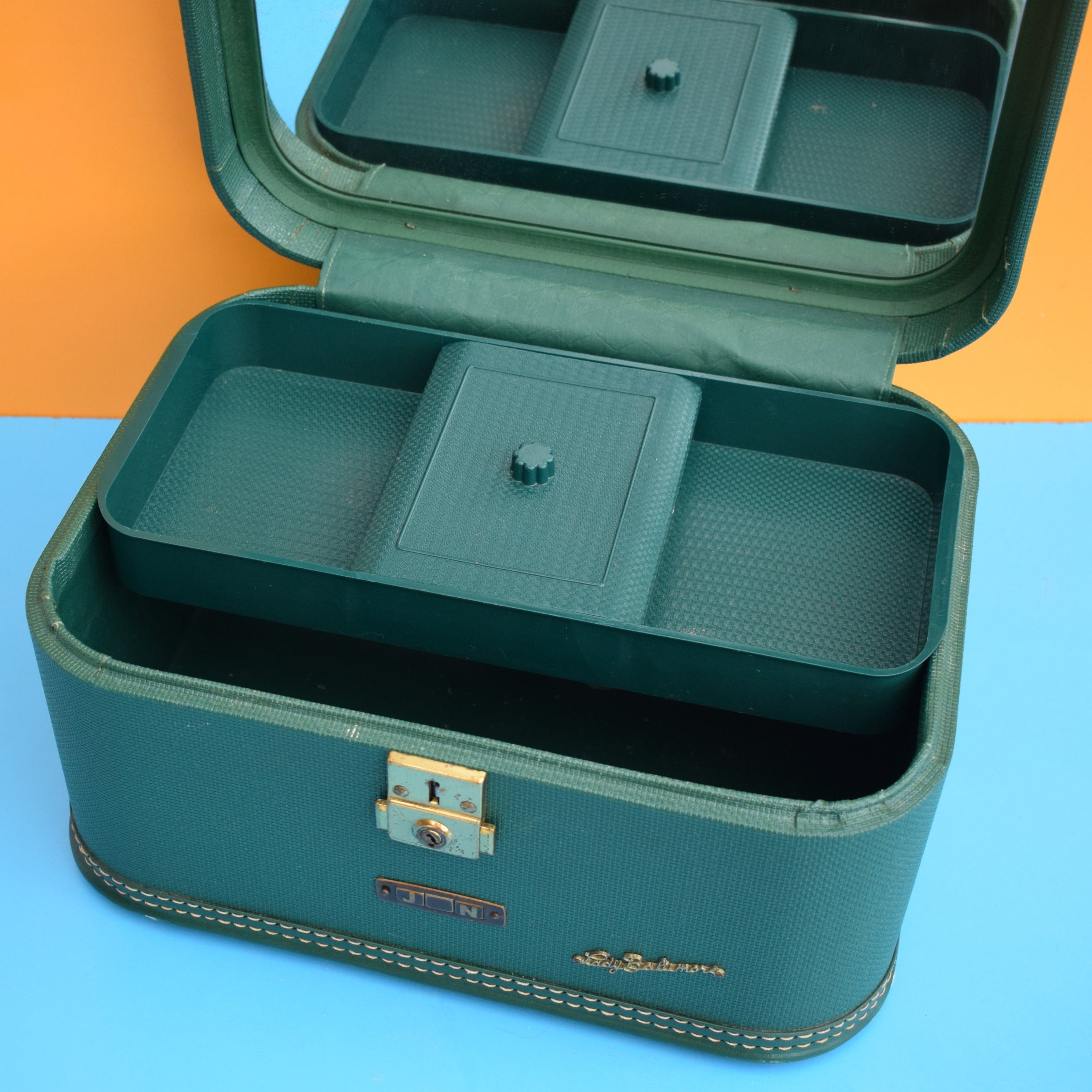 Vintage 1950s Vanity Case - Lady Baltimore – Pineapple Retro