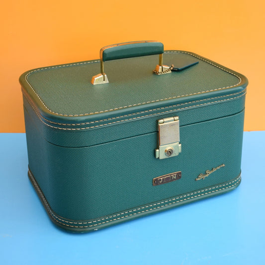 Vintage 1950s Vanity Case - Lady Baltimore by Vintage