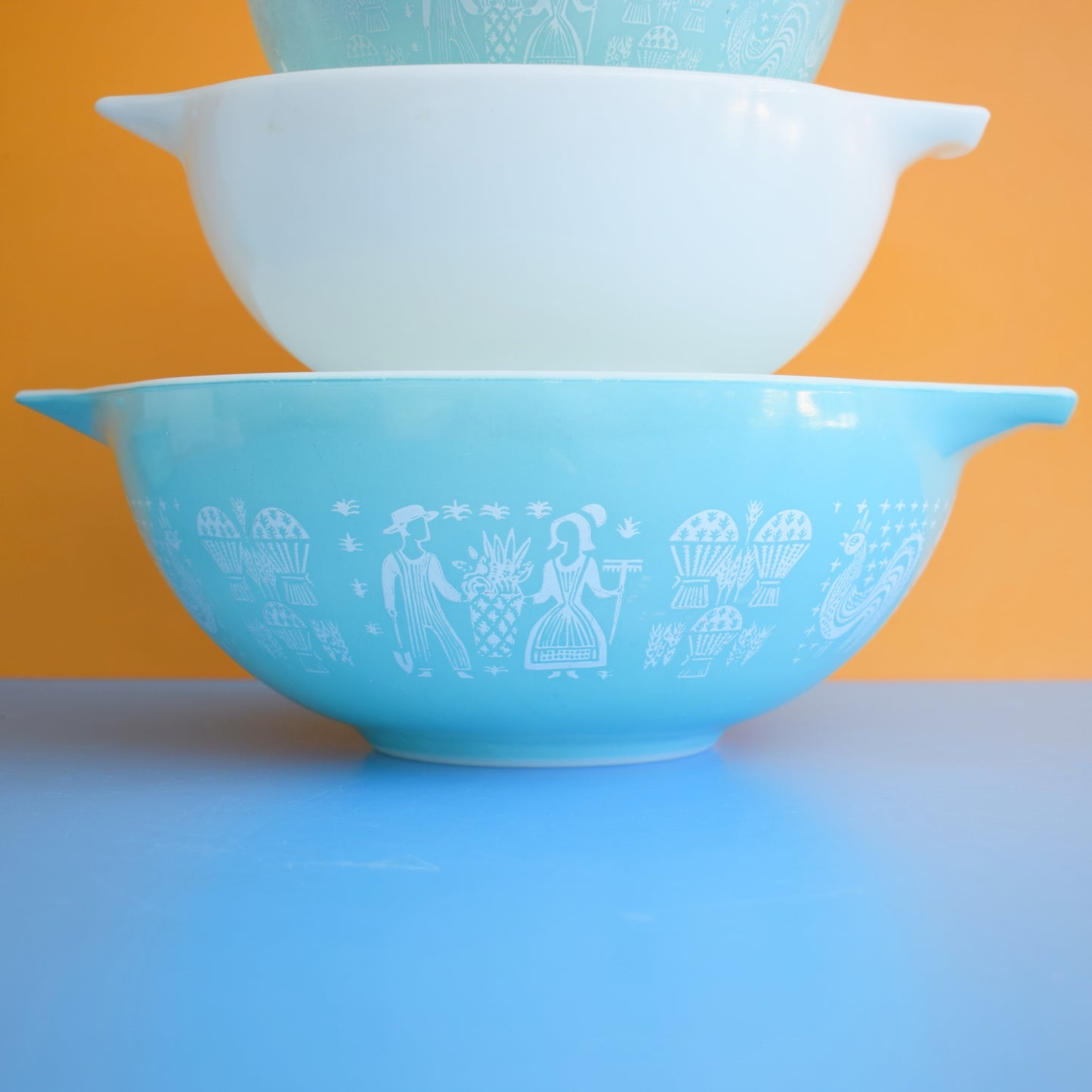 Vintage 1950s Pyrex Glass Bowls - Butterprint