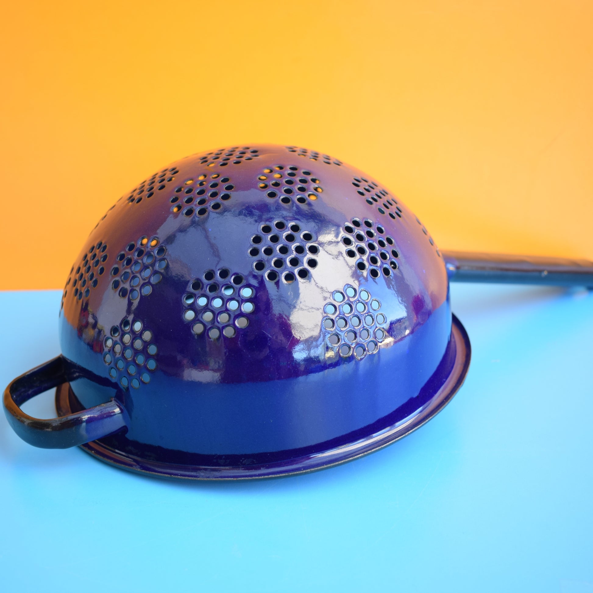 Vintage 1970s Enamel Colander - Habitat by Vintage
