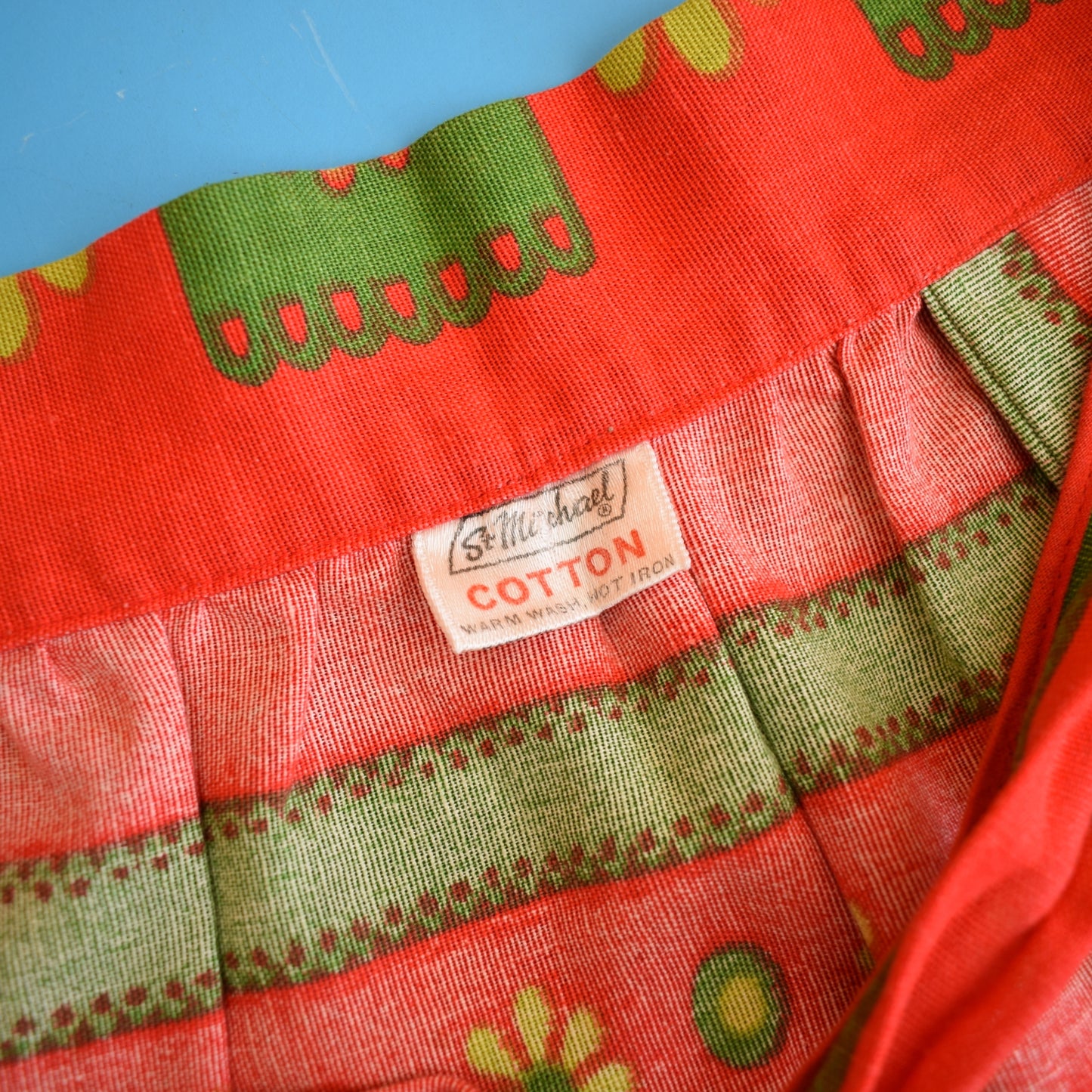 Vintage 1970s M&S Half Apron - Flower Power