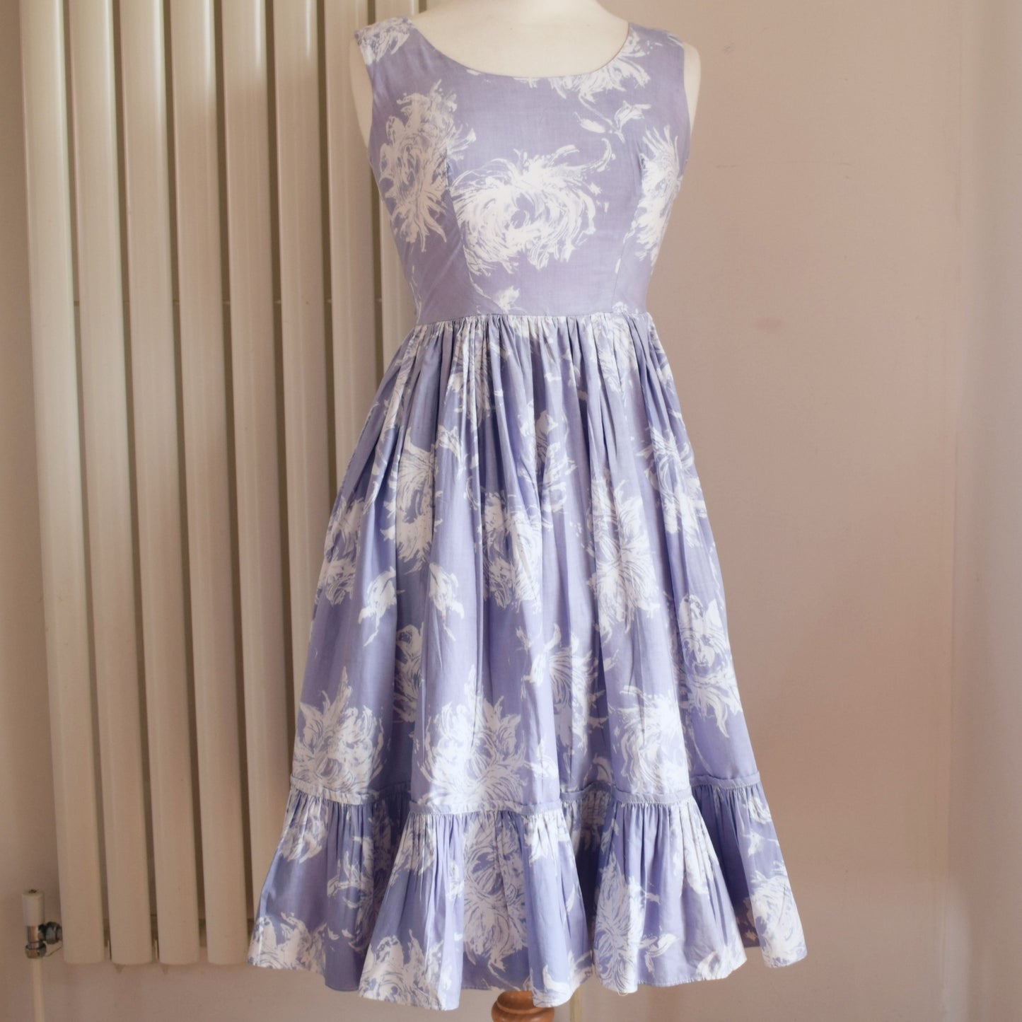 Vintage 1960s Fit & Flare Dress - Wallis - Size 12 ish by Pineapple Retro