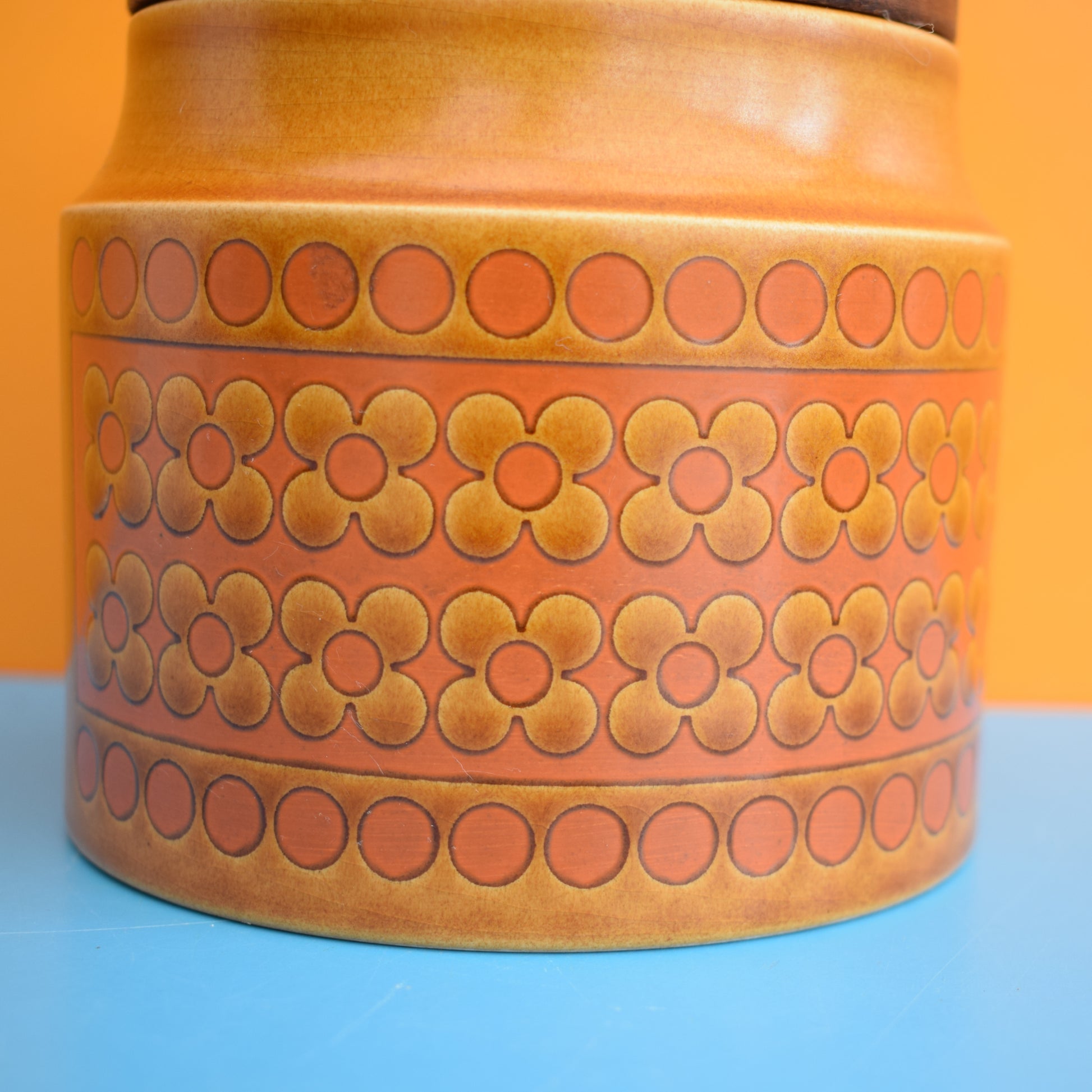 Vintage 1970s Hornsea Saffron Mixed by Pineapple Retro