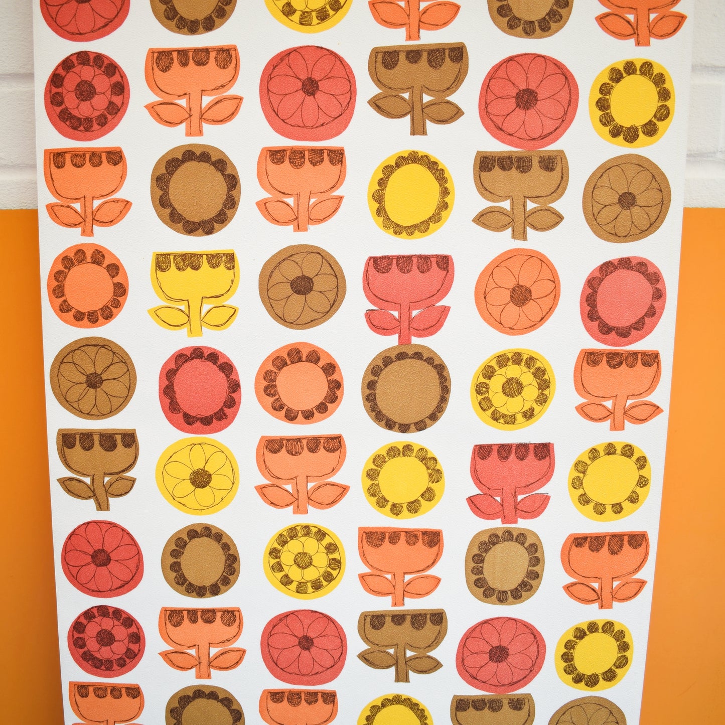 Vintage 1960s Flower Wallpaper - Orange
