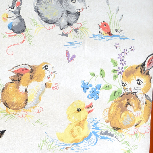 Vintage 1960s Bunny Rabbit Children's Wallpaper - Mice, Ducks , Cute!