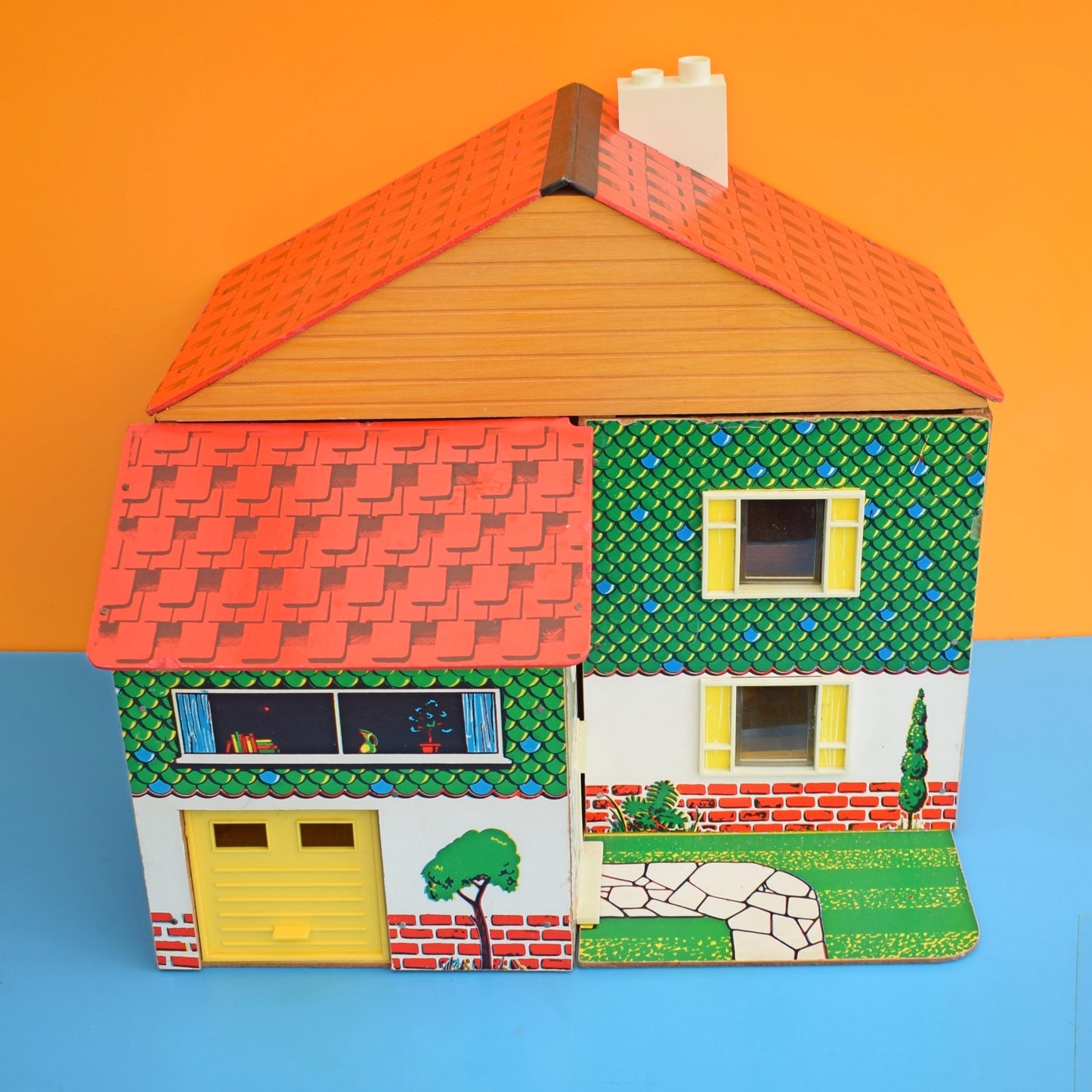 Vintage 1970s Mettoy Dollhouse / Tofa Furniture