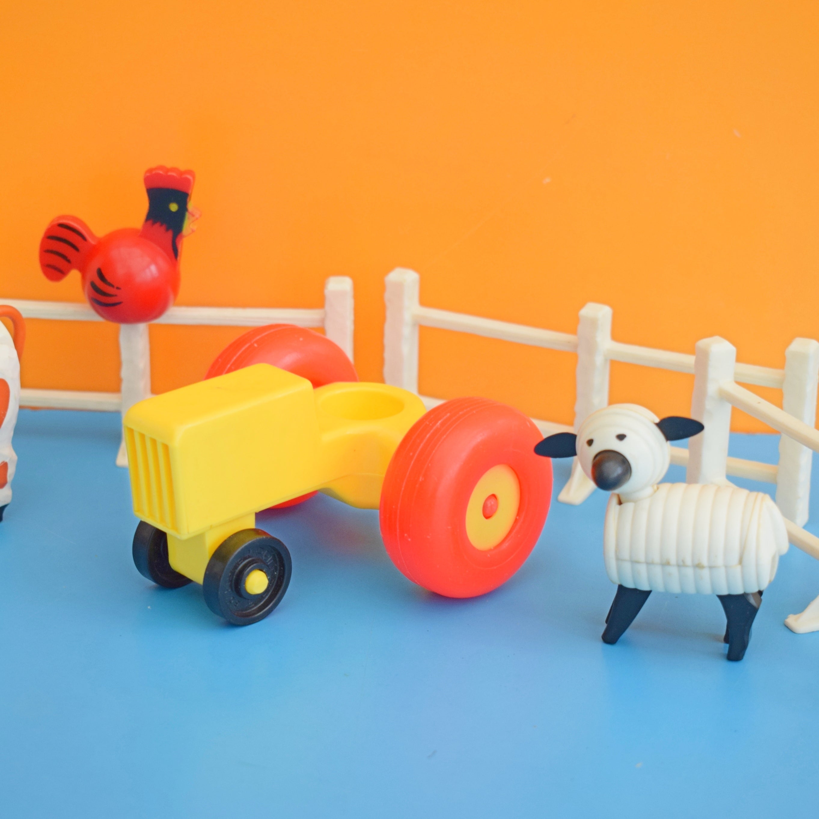 Vintage 1960s Fisher Price Farm Bits Pineapple Retro