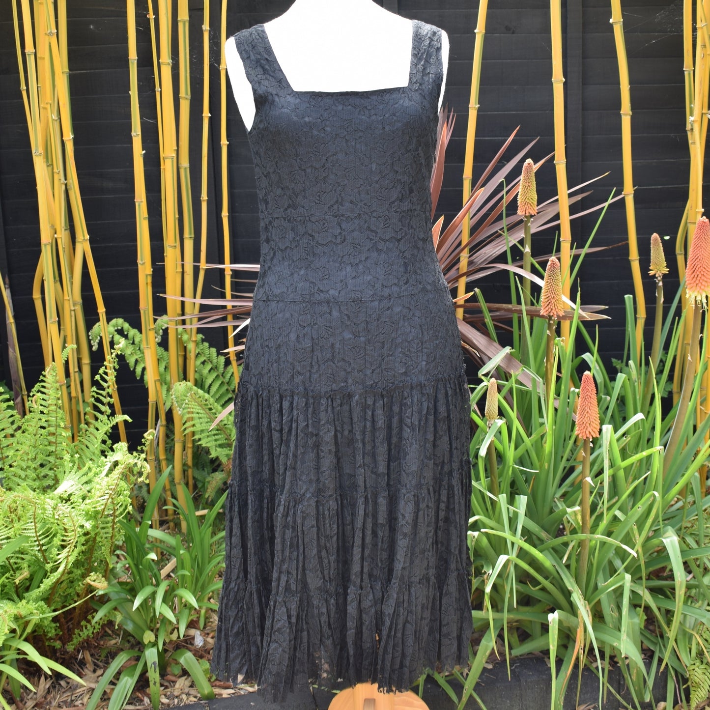 Vintage 1980s Lace Dress -Black - Size 12