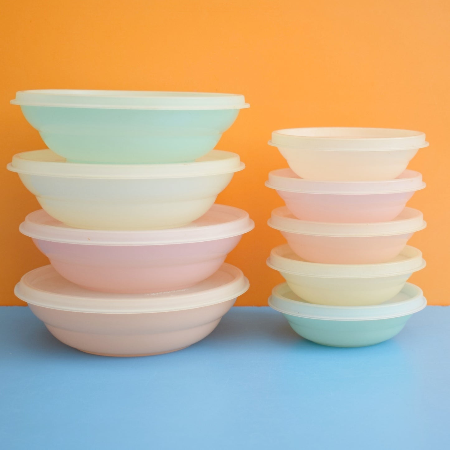 Vintage 1960s Tupperware Bowls- Pastel .