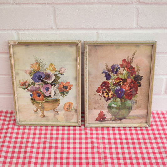 Vintage 1940s Pair of Floral Pictures - Pretty by Pineapple Retro