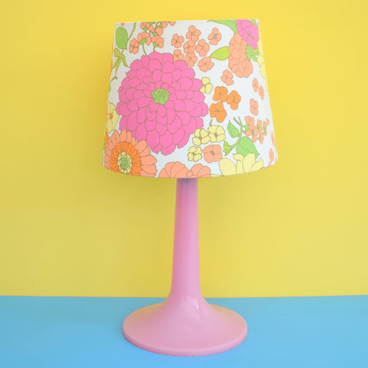 Vintage 1960s Pink Table Lamp - Flower Power Lamp Shade -  Pink & Orange