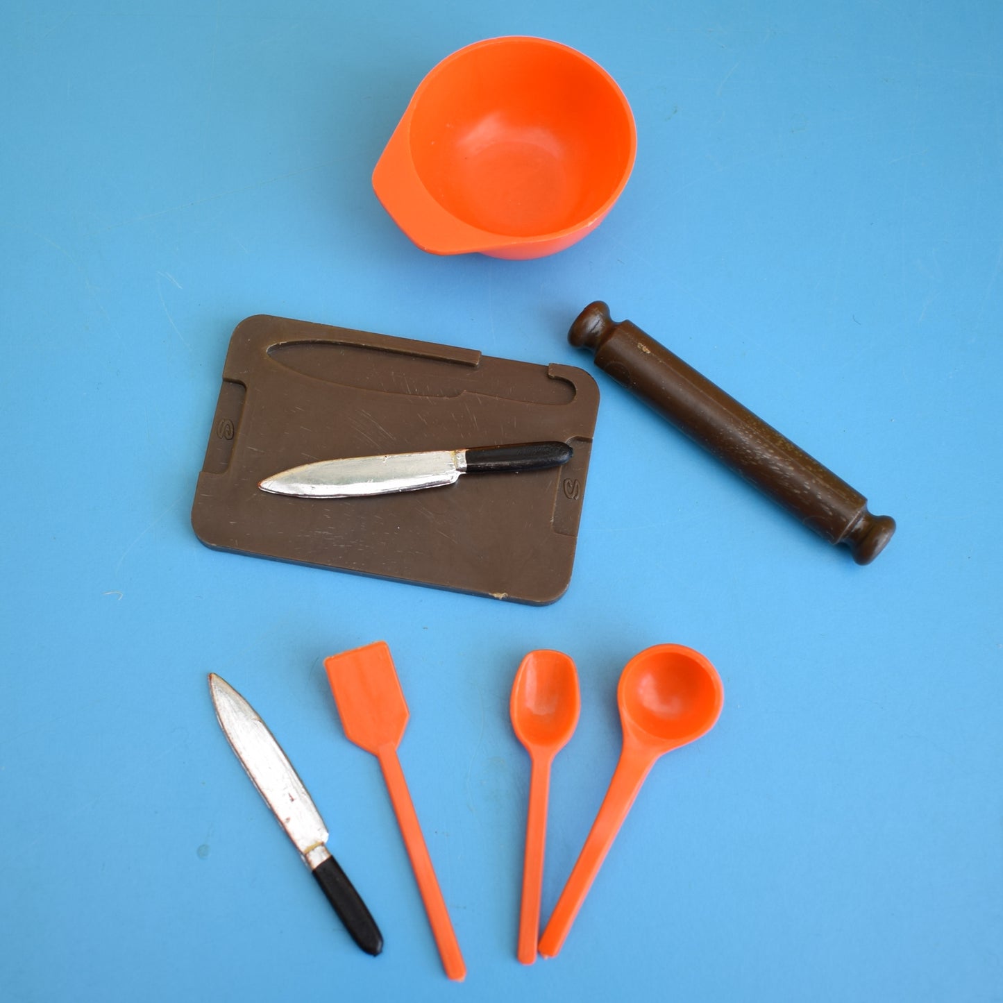 Vintage 1970s Sindy Doll Kitchen Pieces