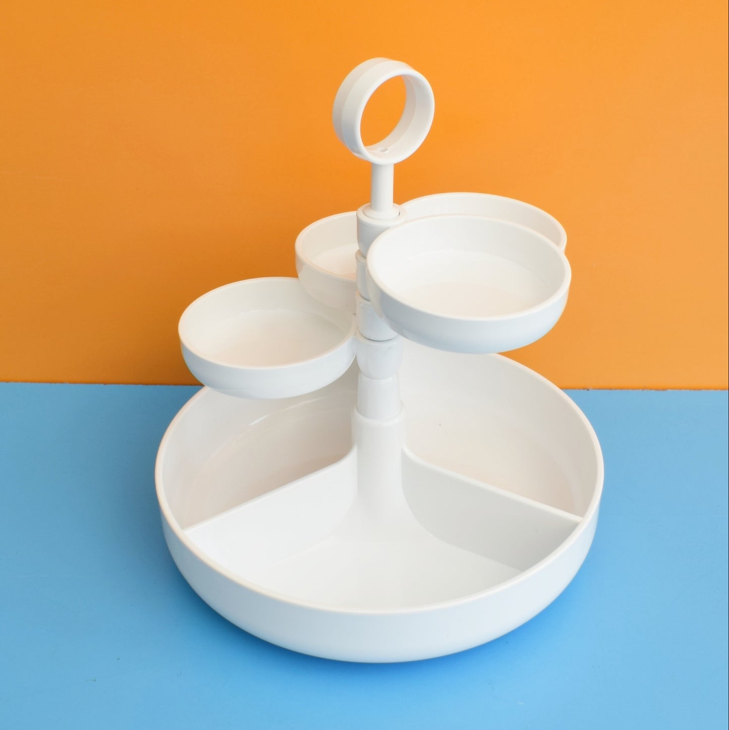 Vintage 1970s Plastic Party Snack Set - White by Vintage