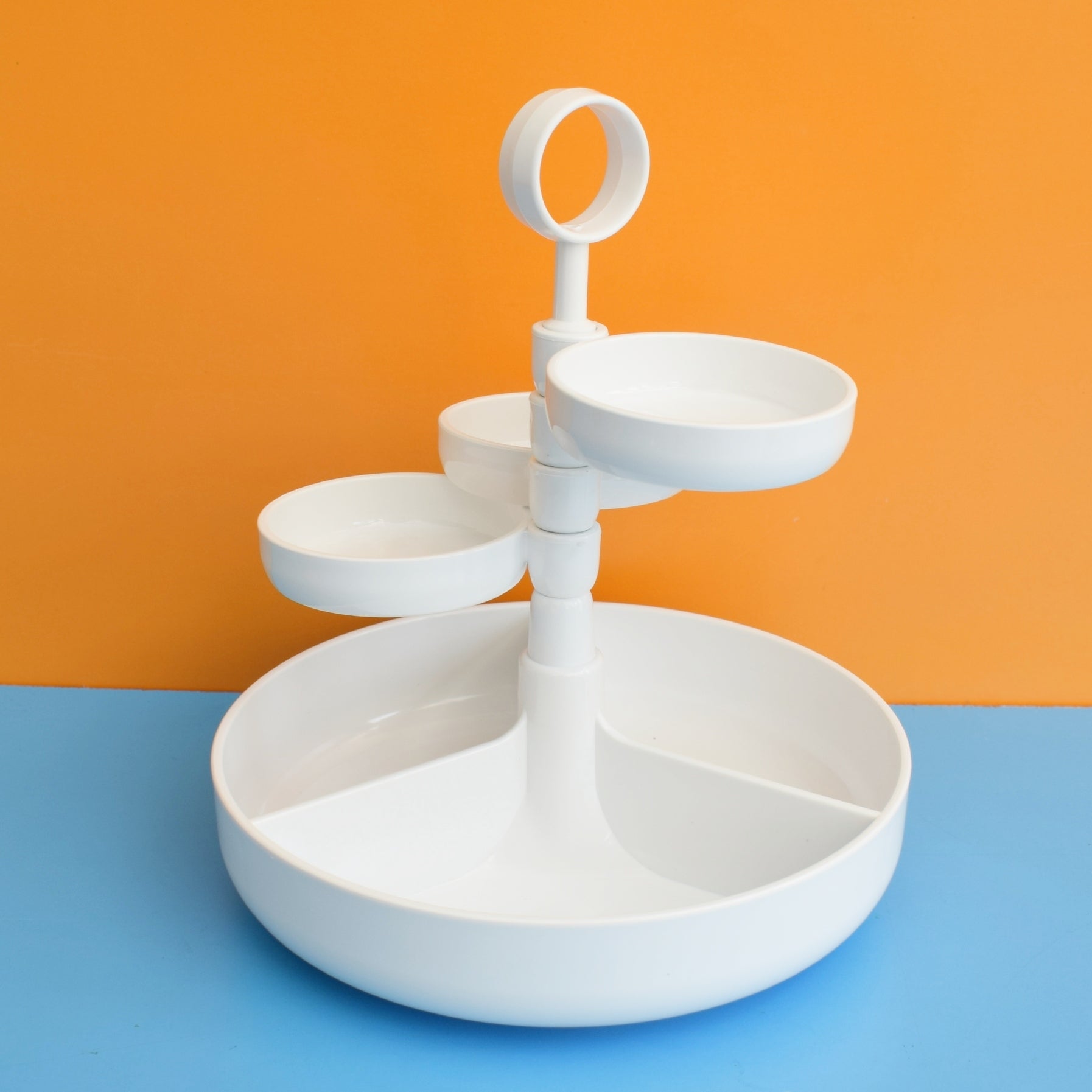 Vintage 1970s Plastic Party Snack Set - White by Vintage