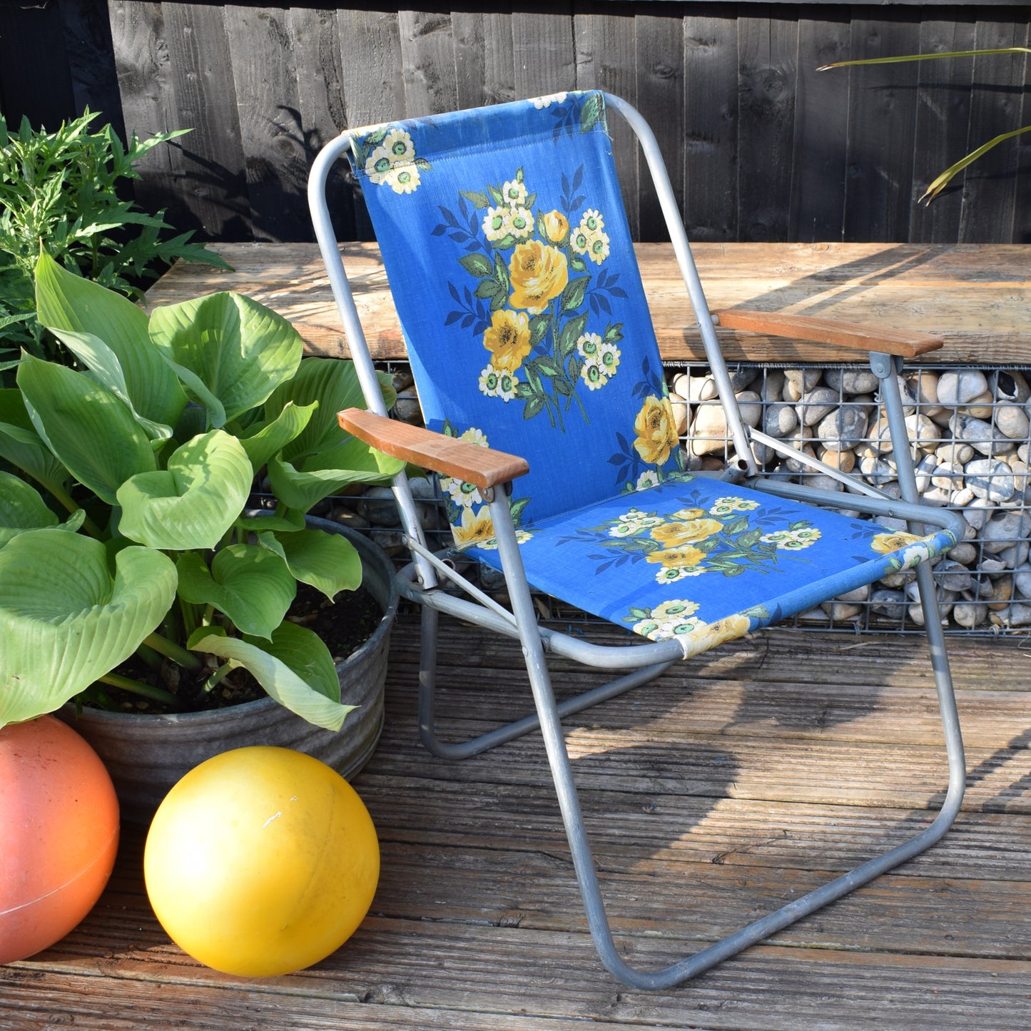 Vintage 1960s Folding Garden Chair - Flower Power - Blue & Yellow Rose