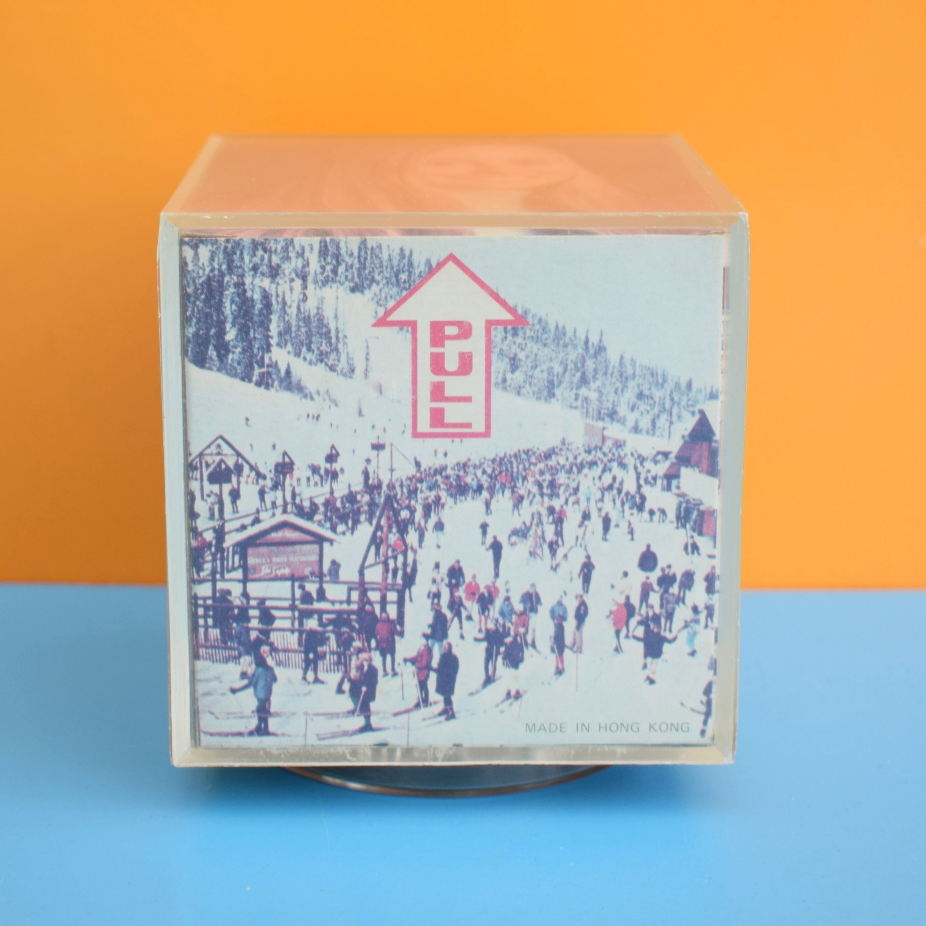 Vintage 1970s Musical Photo Cube by Vintage