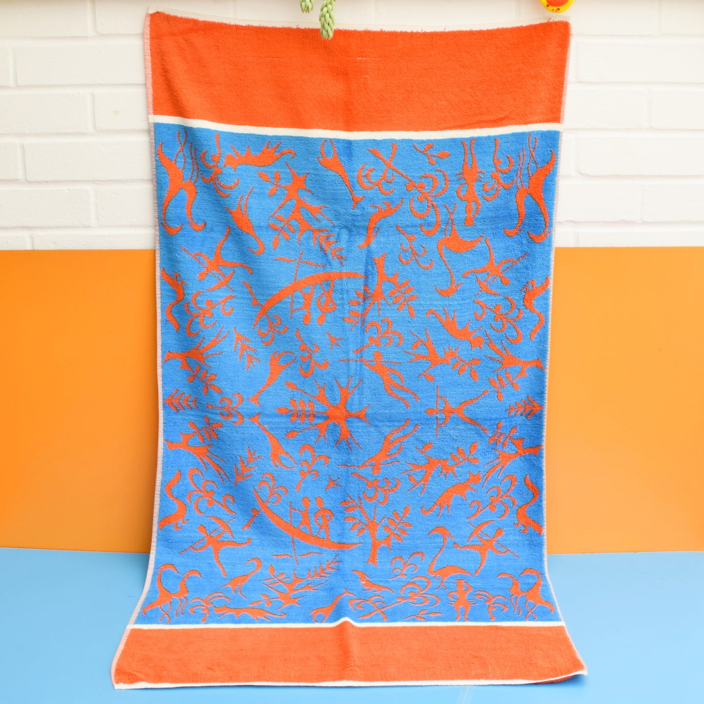 Vintage 1970s Cotton Bath Towel - Africa by Pineapple Retro