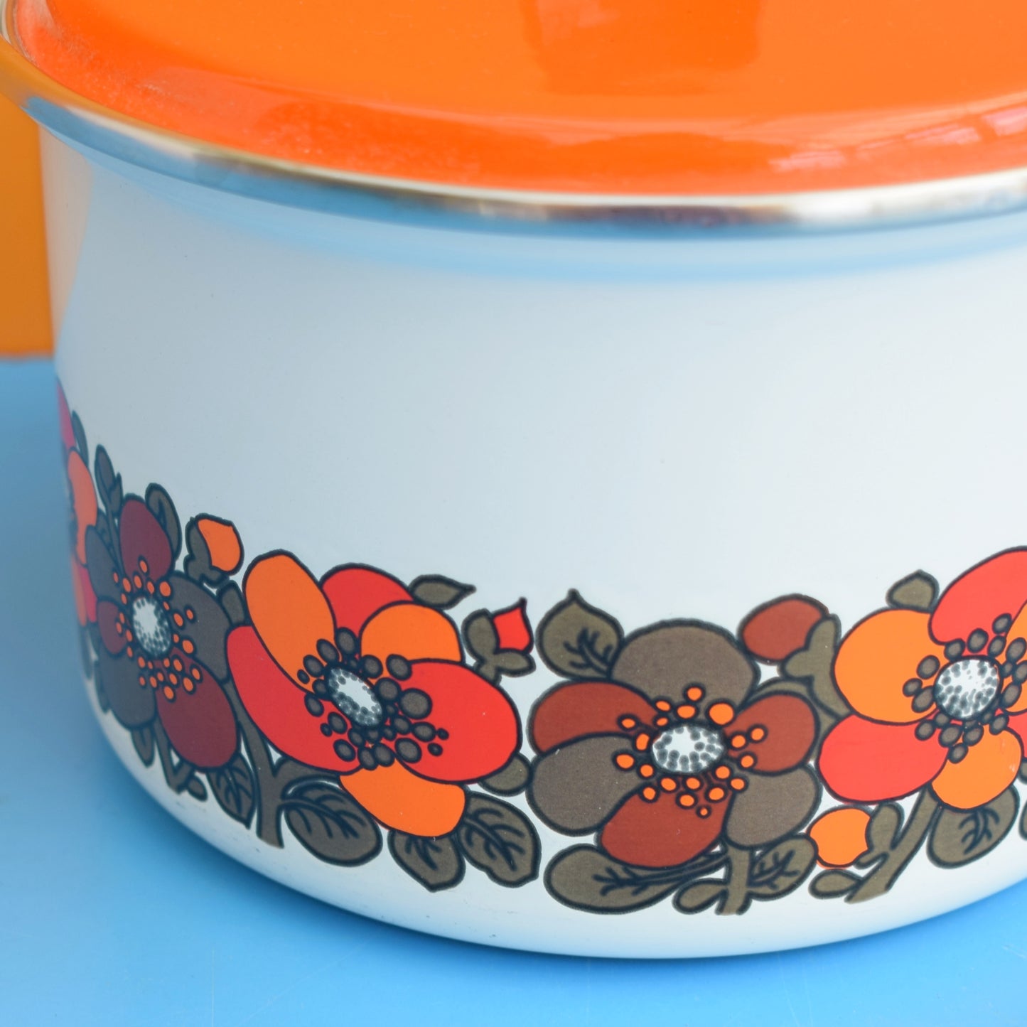 Vintage 1960s Saucepan - Orange Flowers