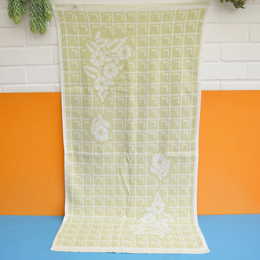 Vintage 1970s Cotton Bath Towel - Sage Green by Pineapple Retro