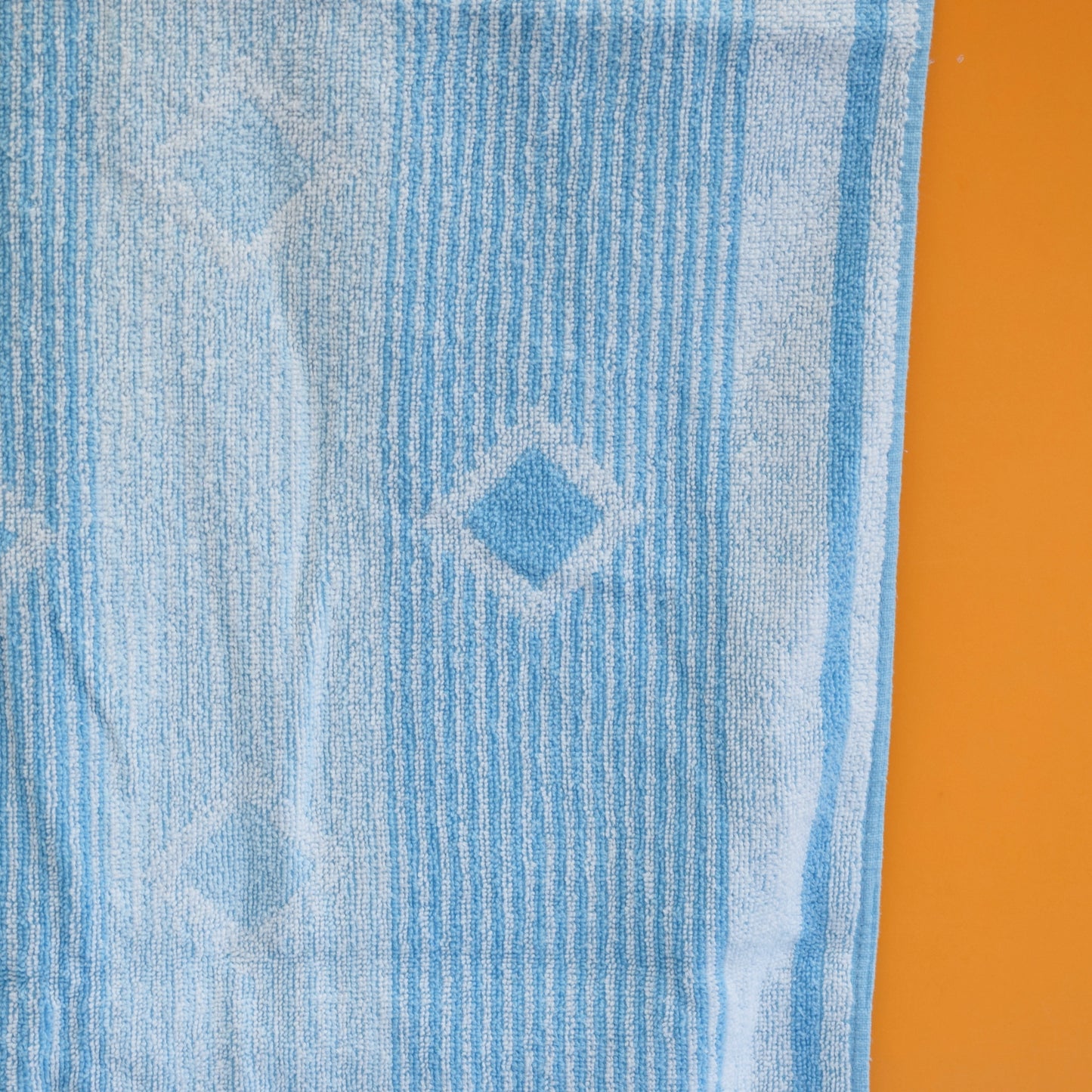 Vintage 1970s Cotton Bath Towel - Blue Diamonds