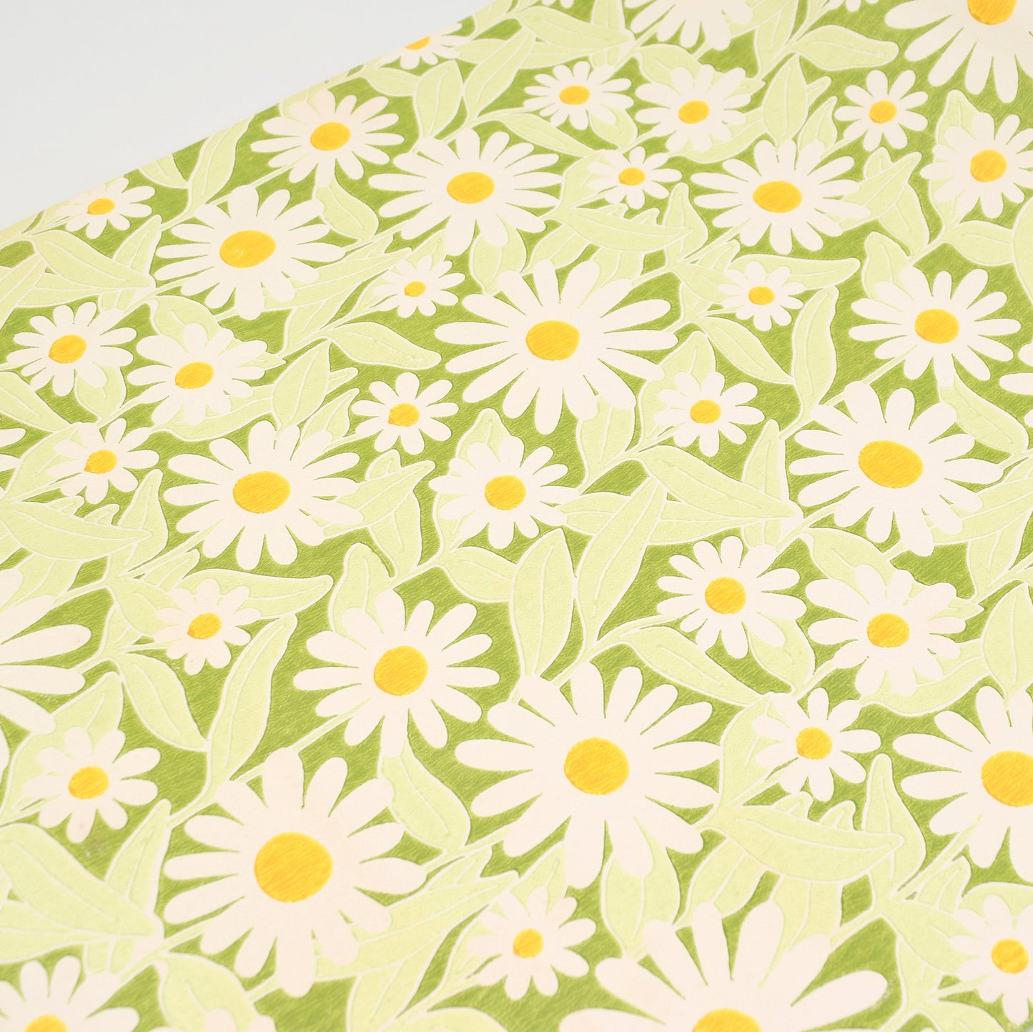 Vintage 1960s Wallpaper- Daisy Design - White & Green