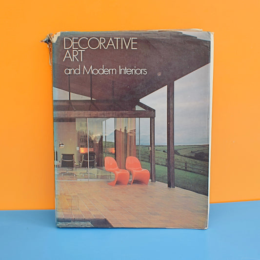 Vintage 1970s Decorative Art & Modern Interiors by Pineapple Retro