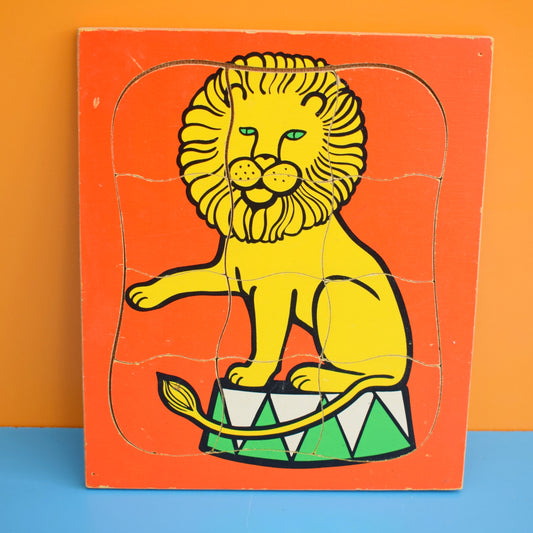 Vintage 1960s Jigsaw Puzzle - Circus Lion