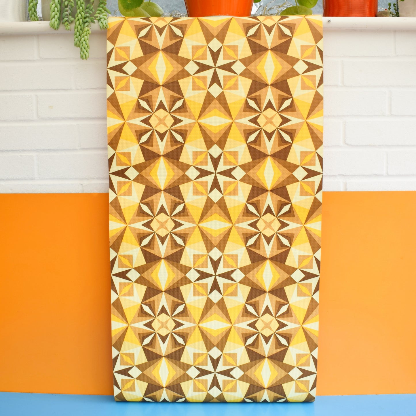 Vintage 1970s Geo Wallpaper - Yellow / Brown