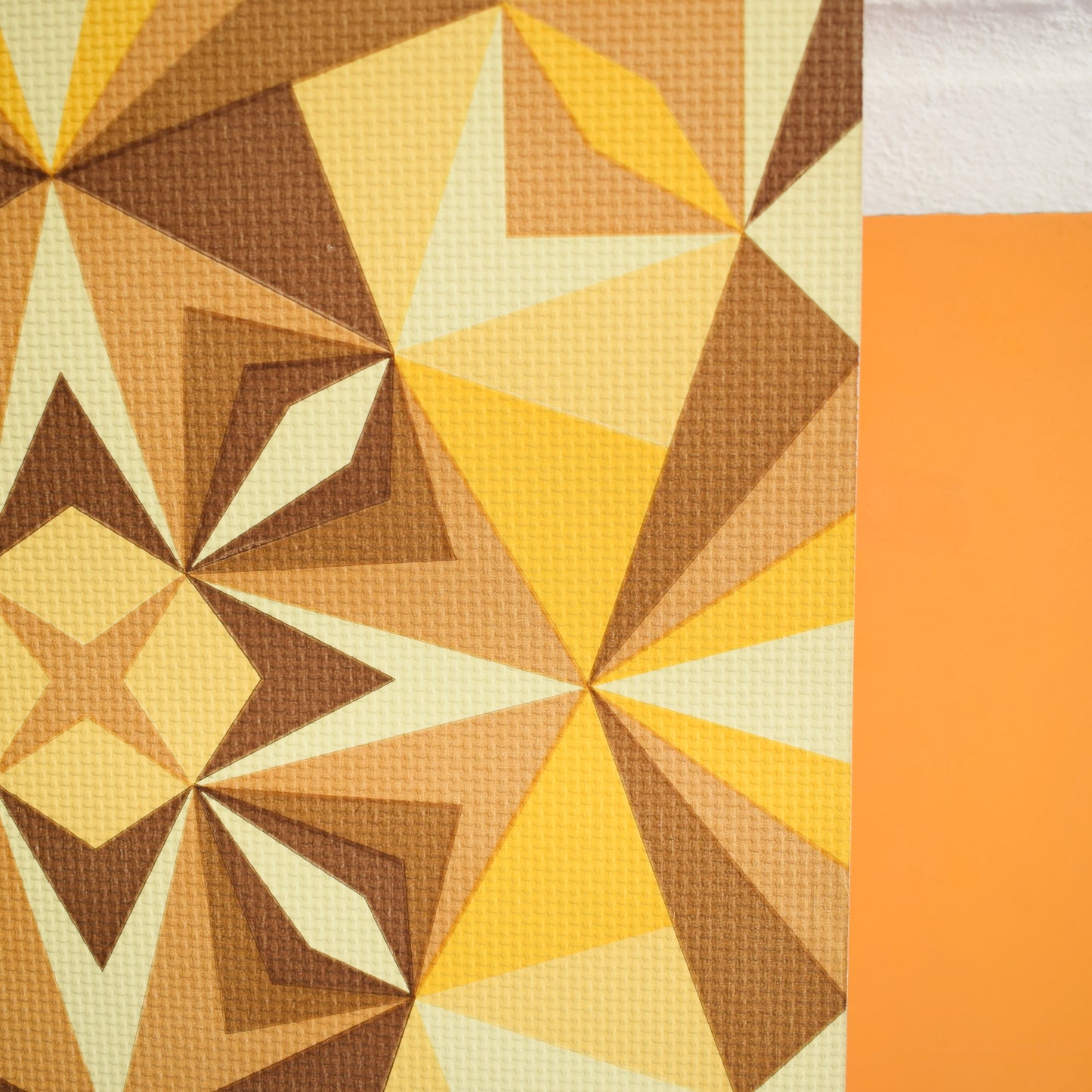 Vintage 1970s Geo Wallpaper - Yellow / Brown