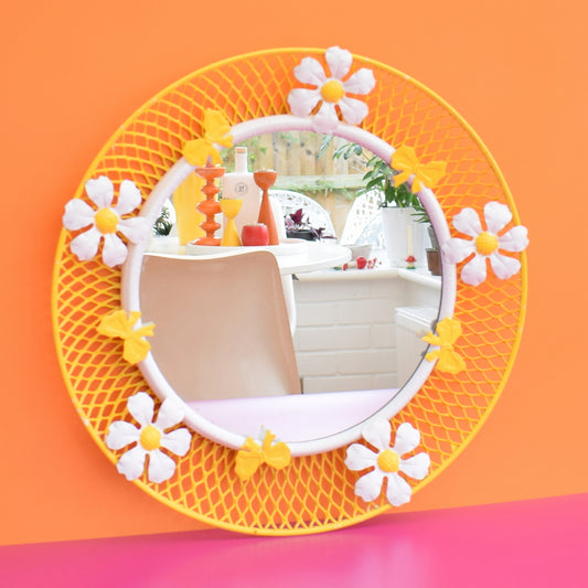 Vintage 1960s Round Flower Power Mirror - Yellow & White Daisies