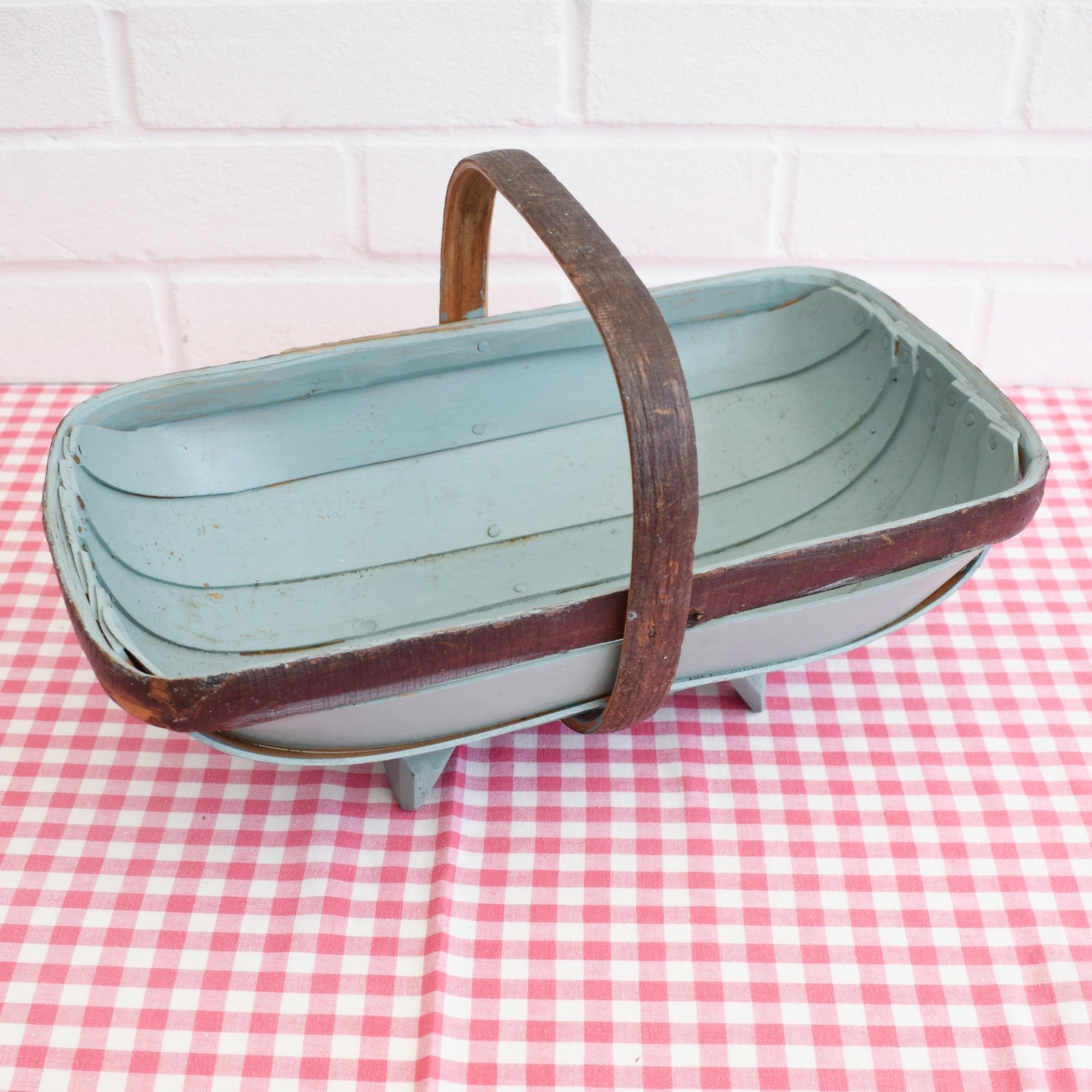 Vintage Medium Trug - Sage Green by Pineapple Retro