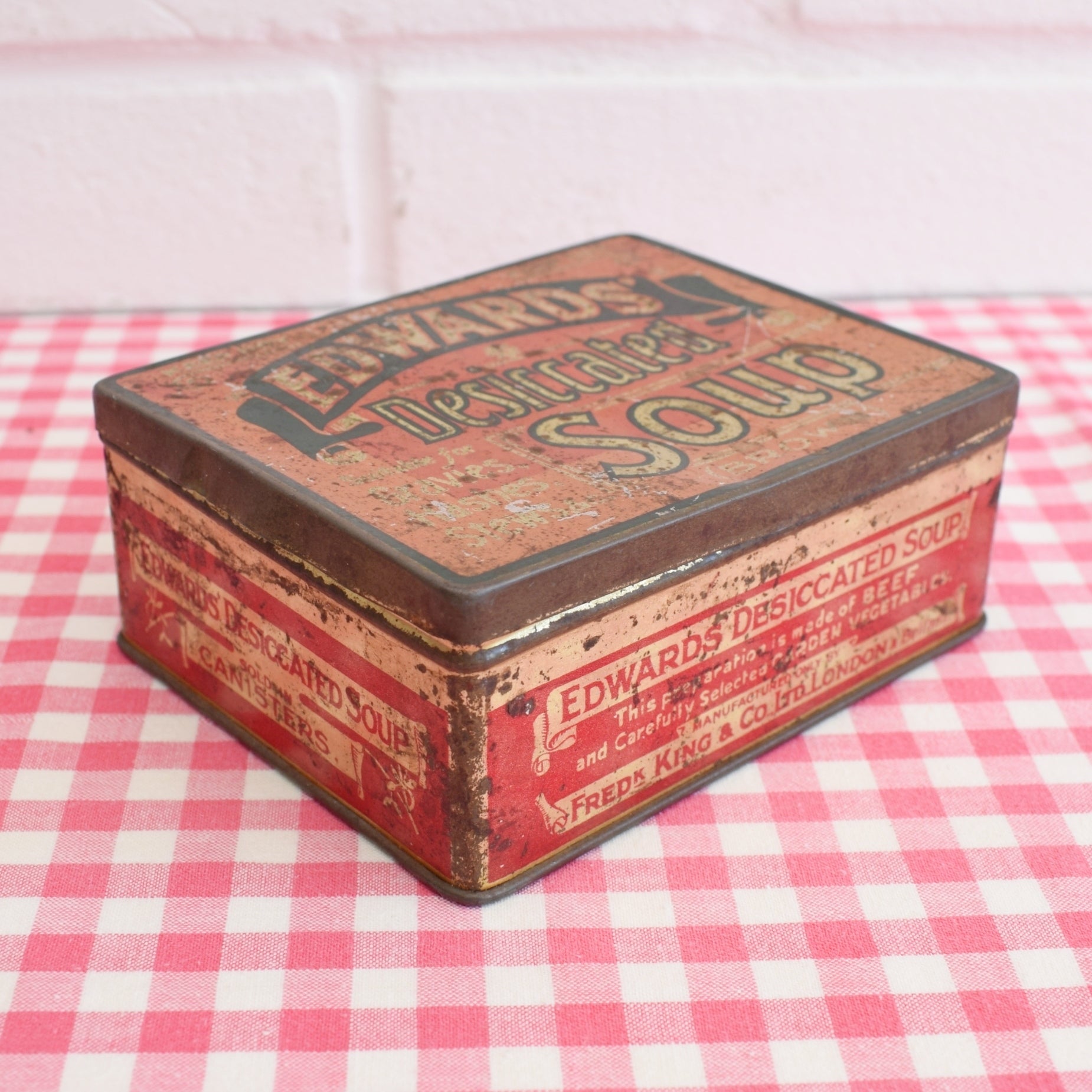 Vintage 1950s Tin- Edwards Desiccated Soup Tin by Pineapple Retro