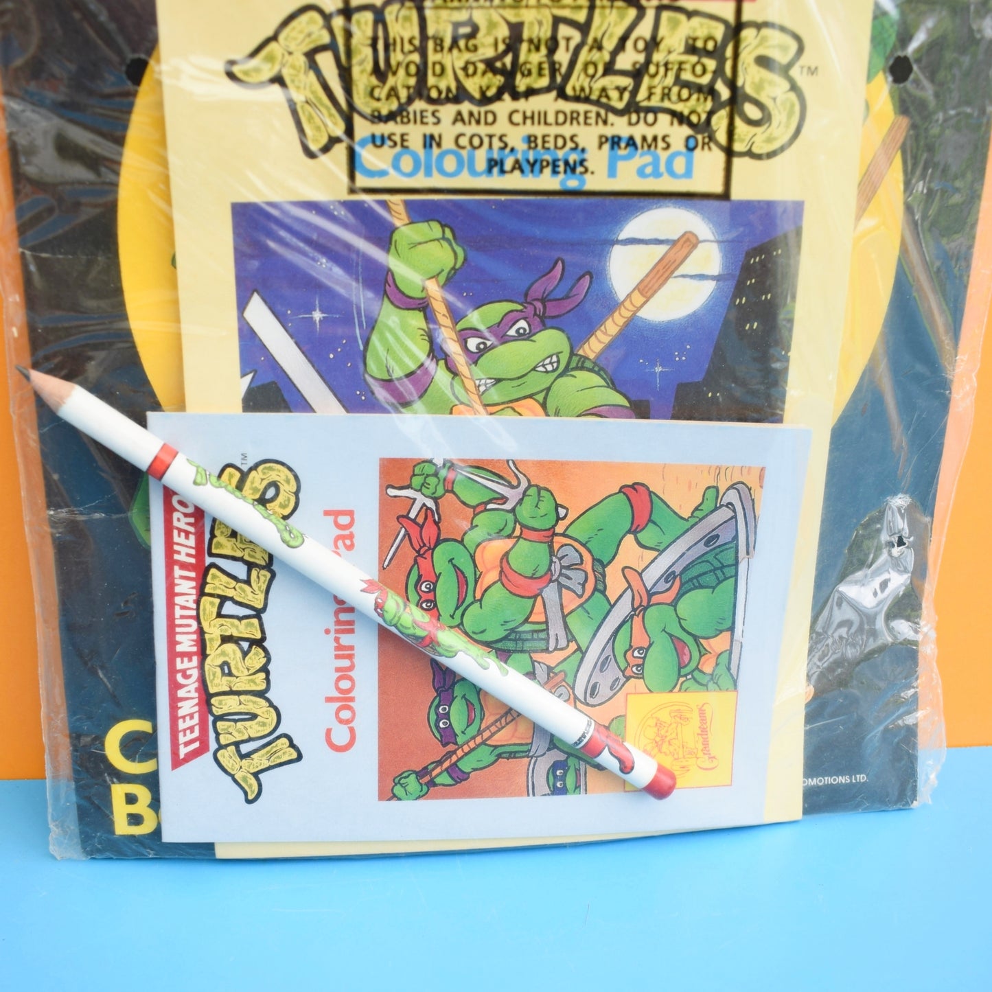 Vintage 1980s Teenage Mutant Ninja Turtles Play Pack by Pineapple Retro