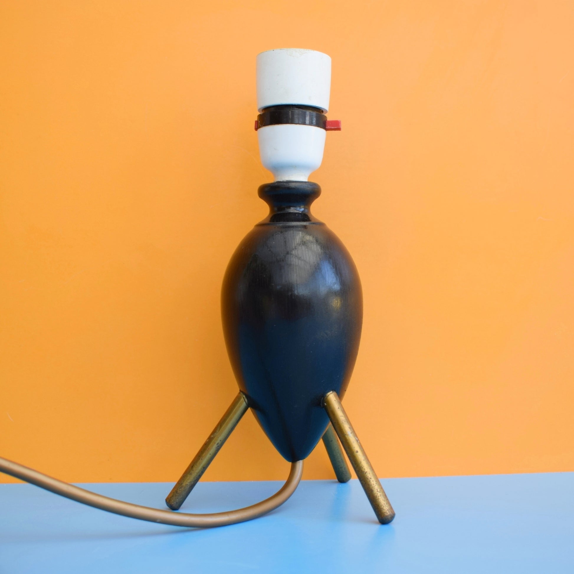 Vintage 1950s Atomic Small Table Lamp by Vintage
