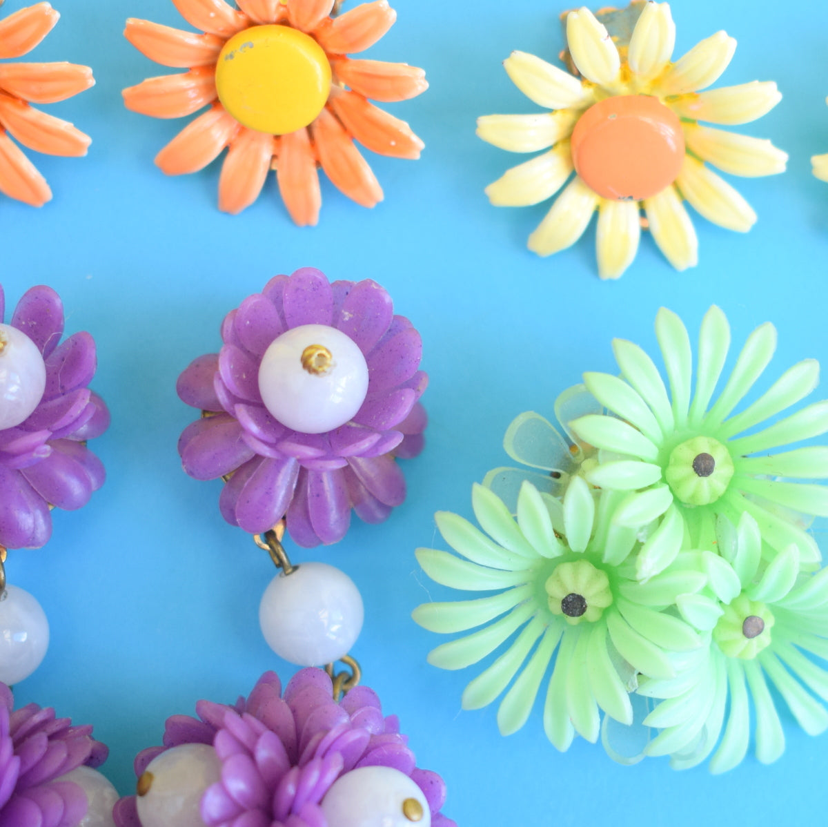 Vintage 1970s Enamel / Plastic Earrings - Flower Designs - Various Colours