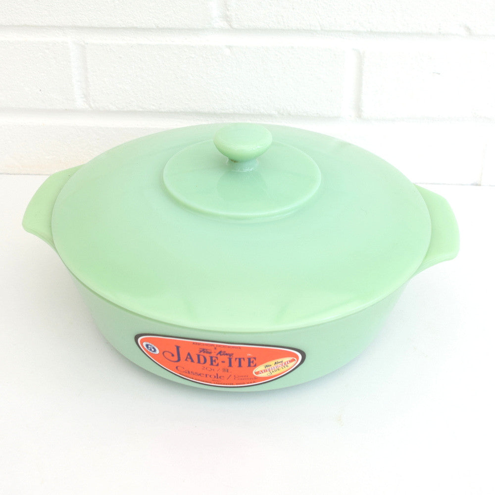 American Fire King Jadeite Round Casserole With Lid - Jade Green top
