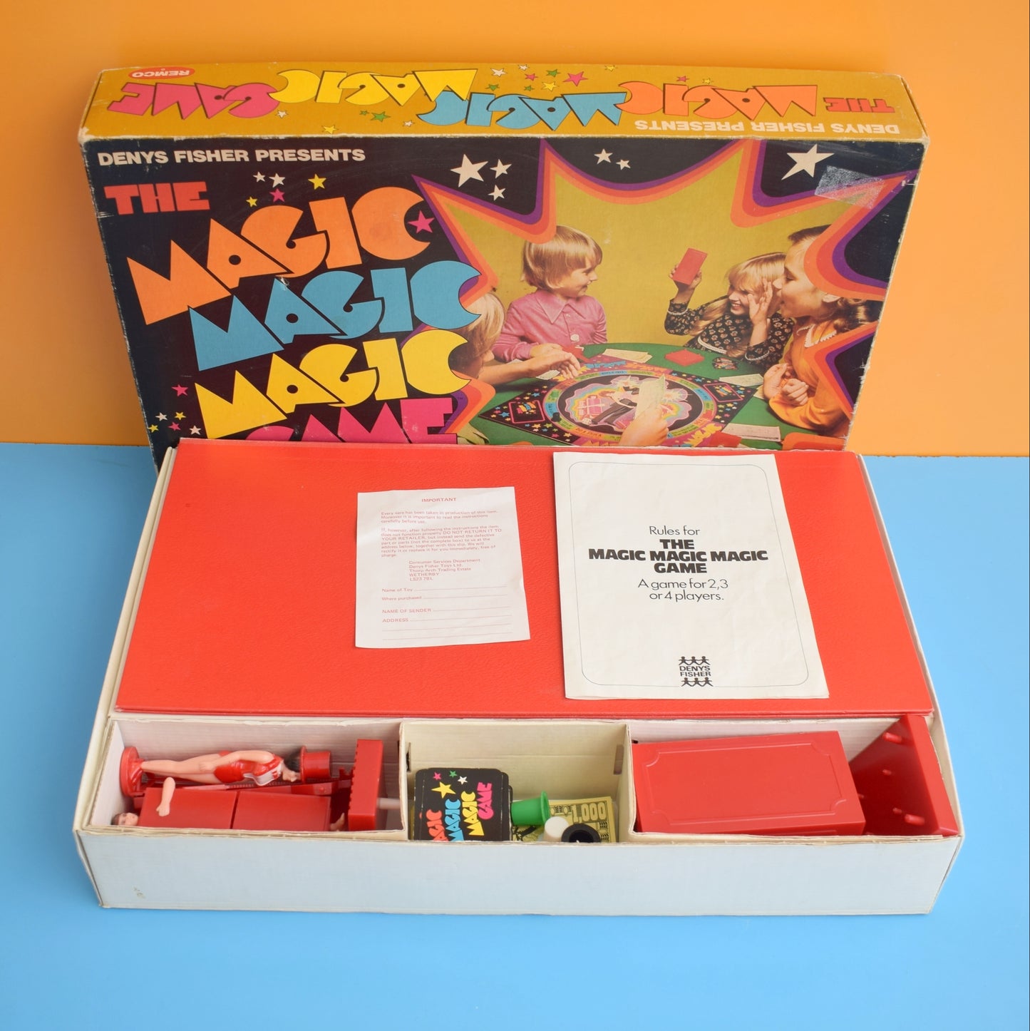 Vintage 1970s Magic Game & Ladybird Book