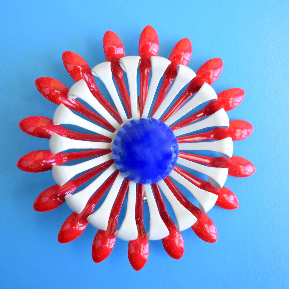 Vintage 1960s Enamel Brooch Pin - Flower Design - Red, White & Blue