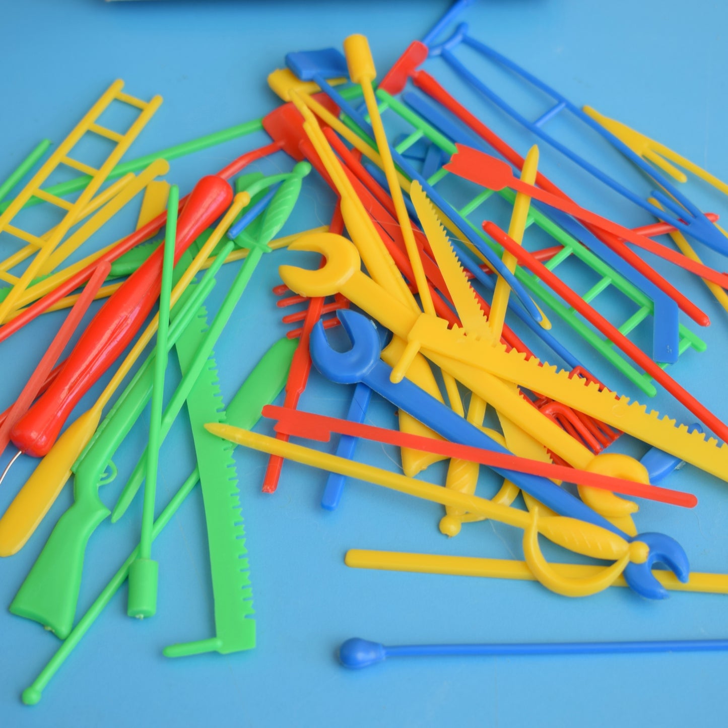 Vintage 1970s Pick Em Up Straws Game by Pineapple Retro